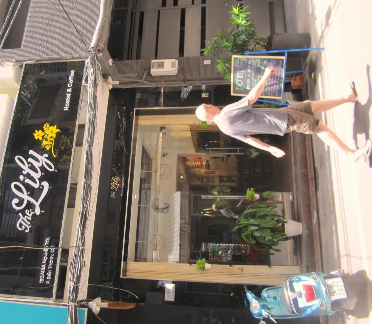 The Lily Hostel & Coffee Ciudad Ho Chi Minh  Exterior foto