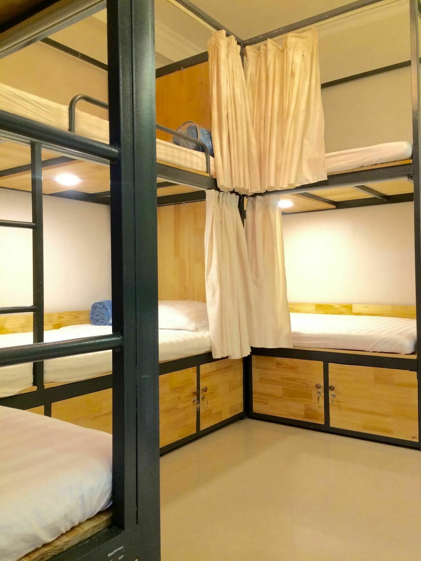 The Lily Hostel & Coffee Ciudad Ho Chi Minh  Exterior foto